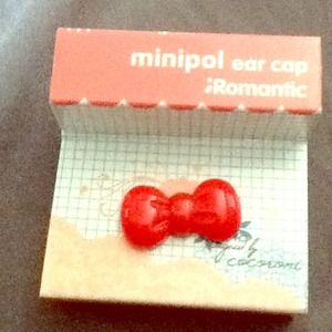 Hello kitty bow dust plug