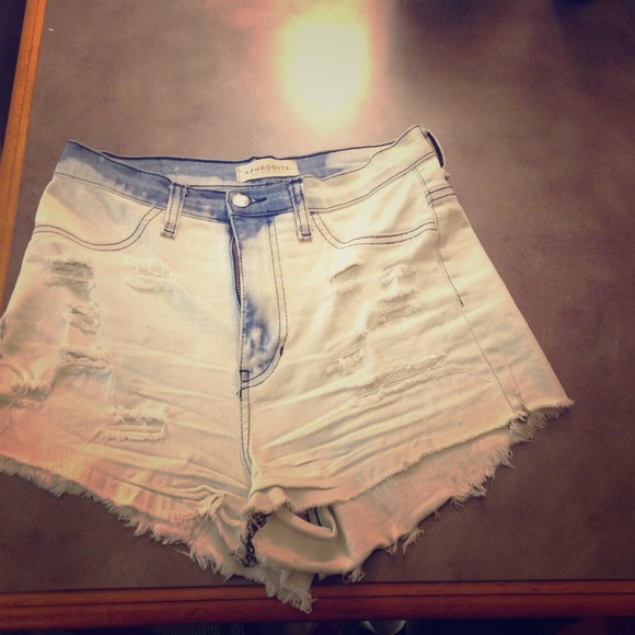 Aphrodite High Wasted Shorts