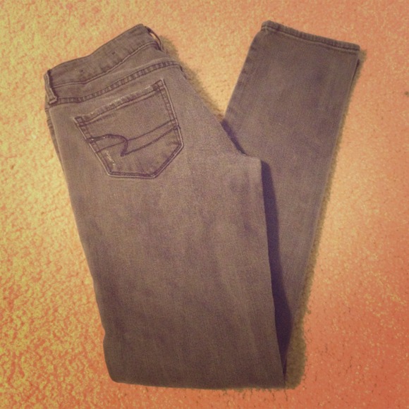 🔥FLASH SALE🔥 Grey American Eagle Jeans