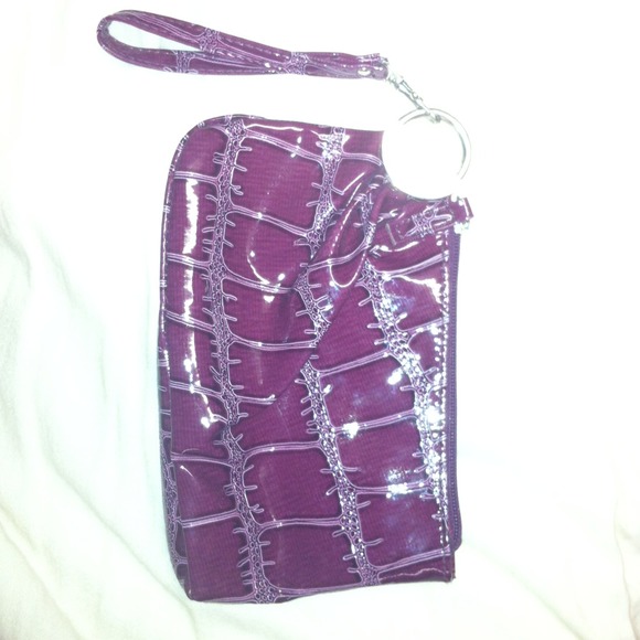 Plum wristlet RESERVED