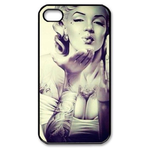 Accessories - Case for mariela213