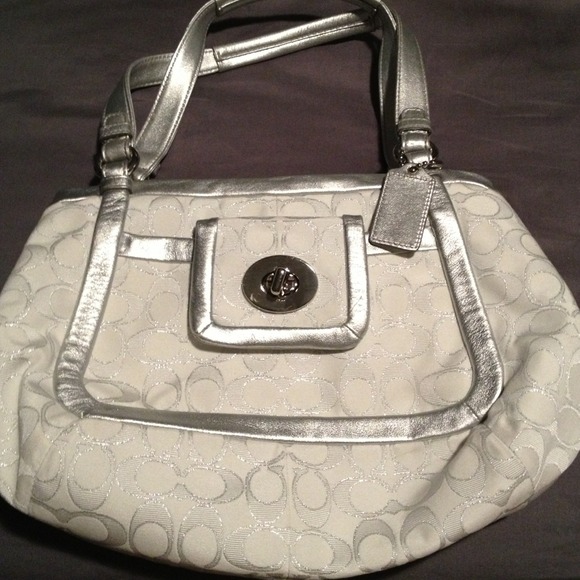 Coach handbag