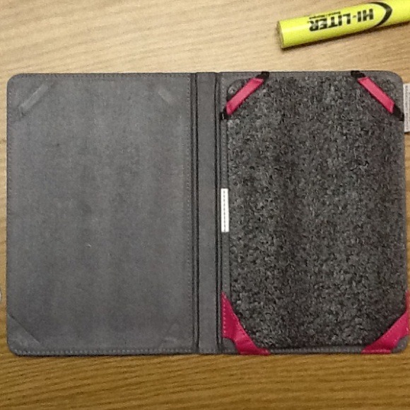 Kindle cover - Picture 2 of 3