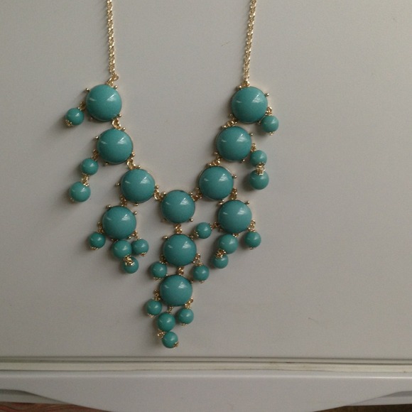 Turquoise mini bubble necklace and earrings - Picture 1 of 3
