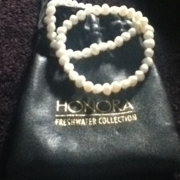 Honora pearls