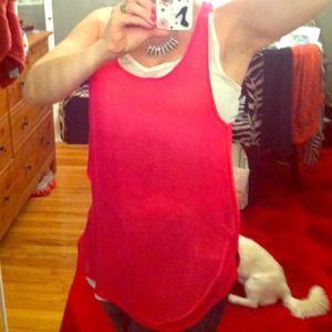 Bundled chiffon blouse satin tank, heart necklace