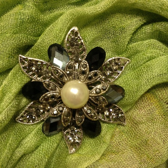 Sold to mauveshoes brooch and B&W top
