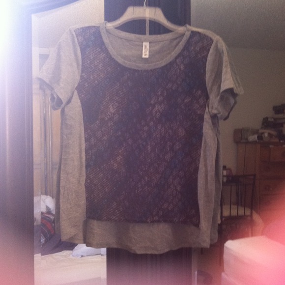 VS Tee! NWOT