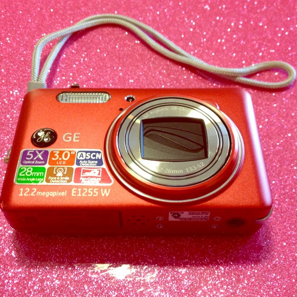 🌺🌺🌺SOLD🌺🌺🌺GE e1255w digital camera.