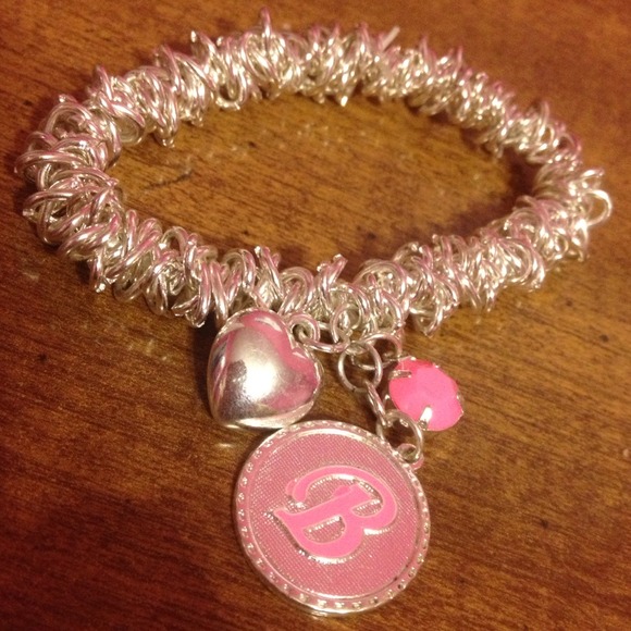B bracelet, NWOT