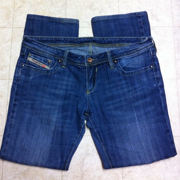 SOLD IN BUNDLE! Diesel Crop Jeans