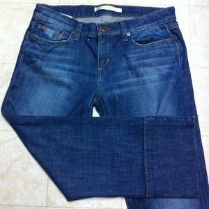SOLD IN BUNDLE! Joes Jeans Crop Jeans