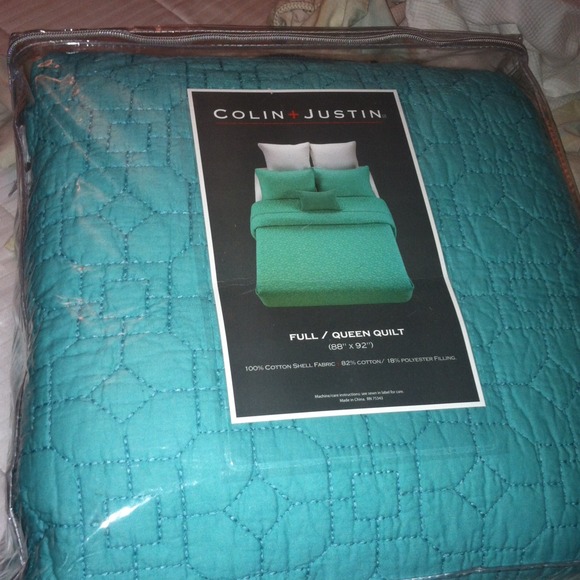 Full/queen size quilt (88"x82")