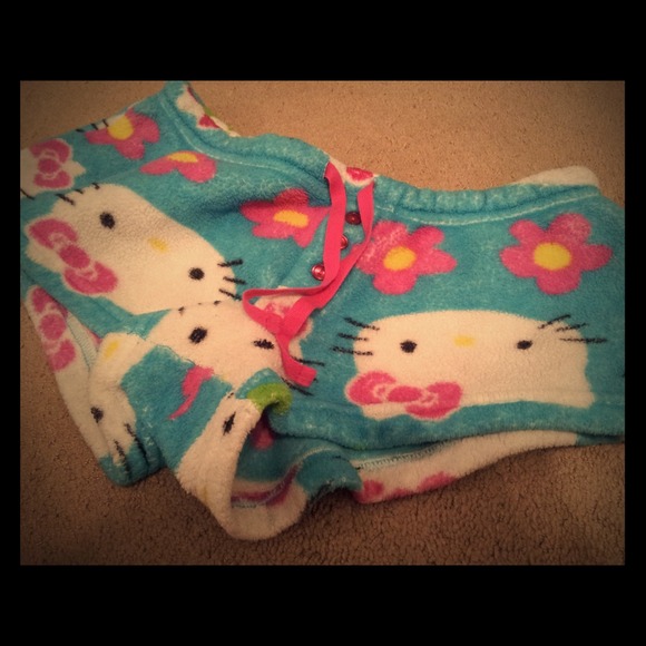 Hello Kitty sleeping shorts - Picture 1 of 2