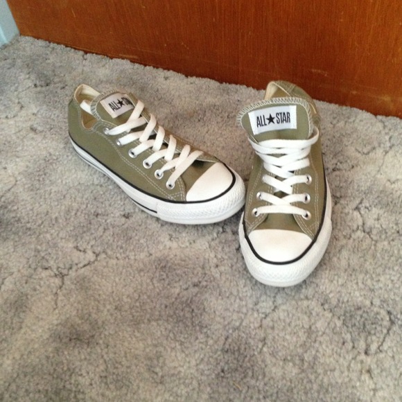 Converse!!