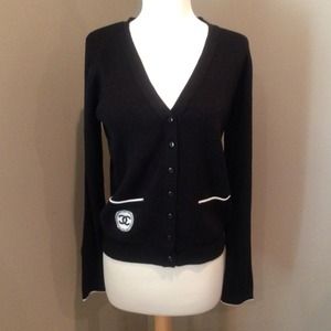 ❤EXCLUSIVE ❤Authentic CHANEL Cardigan Sweater