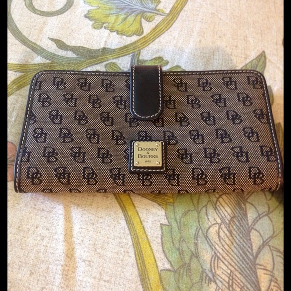 Authentic Dooney & Bourke canvas wallet