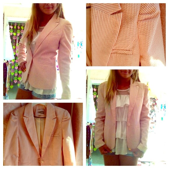 Forever 21 Jackets & Blazers - White and Pink Pin-Stripped Fitted Blazer