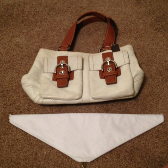 Additional Pics of purse