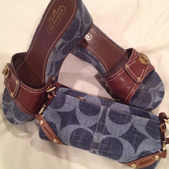 Coach Jean Wedges and wrist bag!!!!