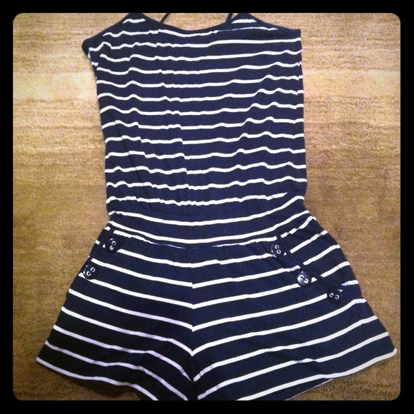 Navy/white striped cross back romper !!