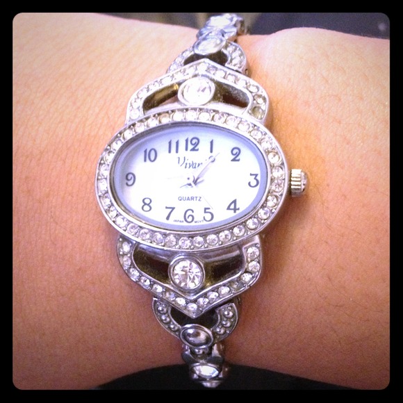 Silver watch and earrings bundle