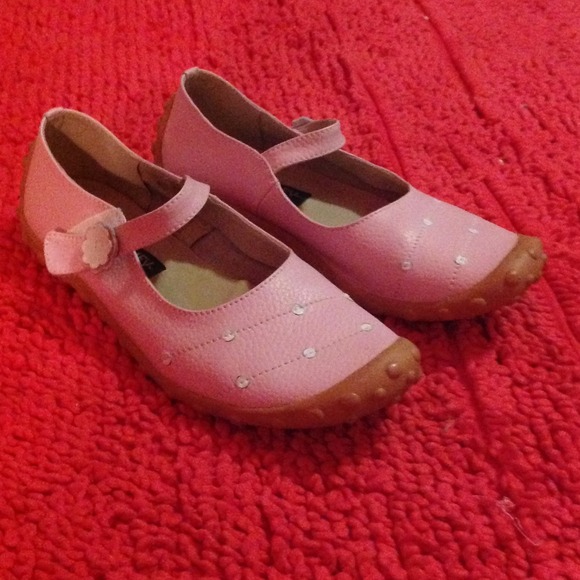Berne Mev Maryjanes