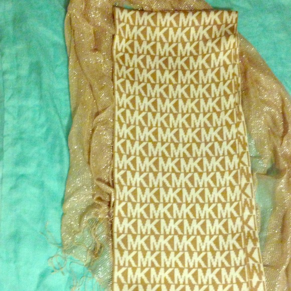 🎀Michael Kors scarf 🎀
