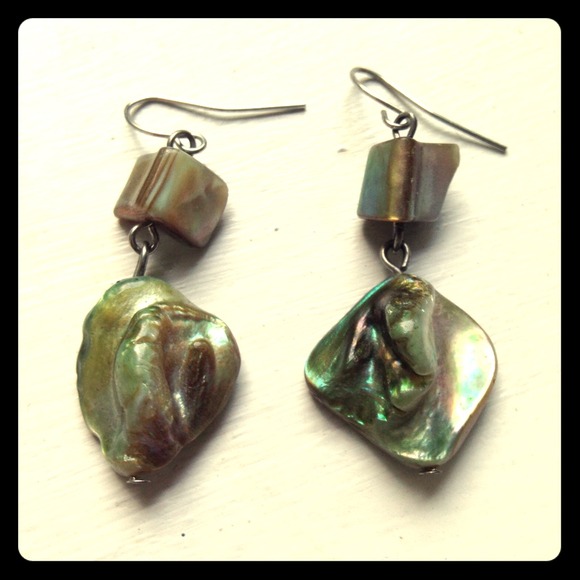 💝Bundled❌Sold Beautiful Shell Earrings