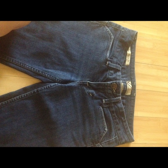 Sold! William Rast - Picture 4 of 4