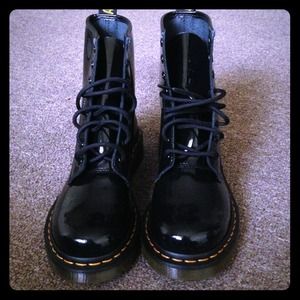Black Dr. Martens 😊