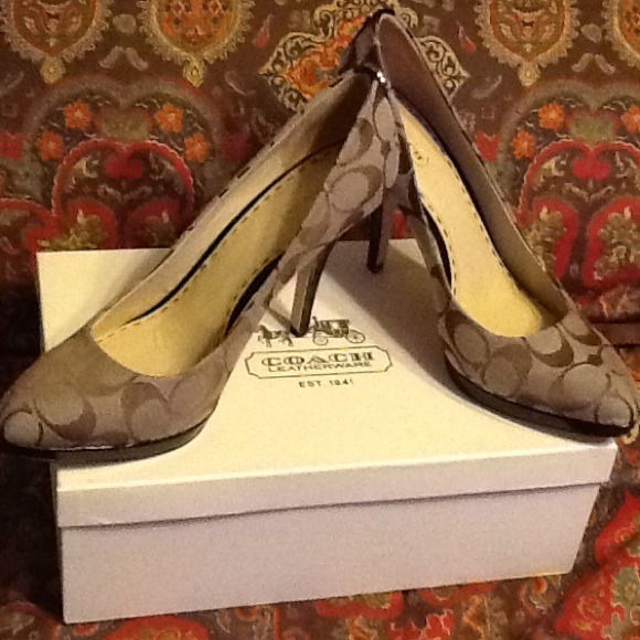 Coach Caya Heel