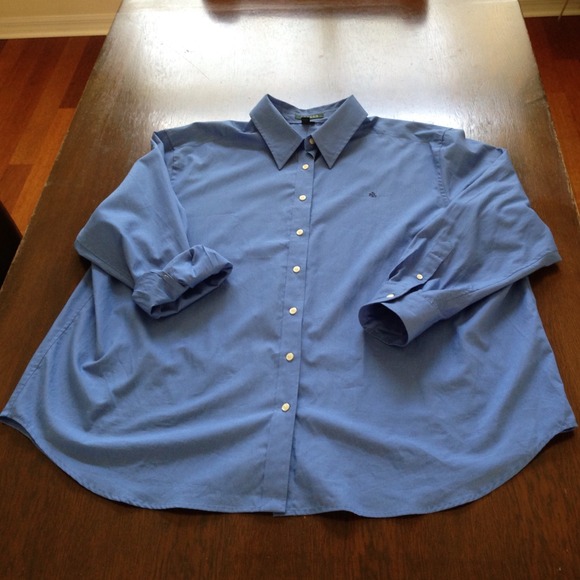 ❌SOLD❌ Blue Ralph Lauren button down - Picture 2 of 4