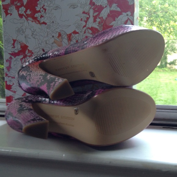 ❌BUNDLED/SOLD❌✨NWT✨Chinese Laundry Snake Pumps - Picture 5 of 5