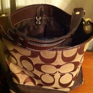 COACH Signature Bucket bag