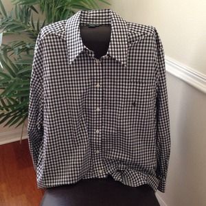 ❌SOLD❌ Black and white Ralph Lauren button down.