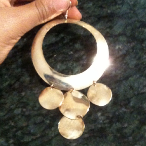 Kdsign Gold Dangling Hoop Circle Earrings 🐣 - Picture 3 of 4