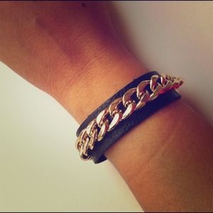 Beautiful very simple and cute leather bracelet