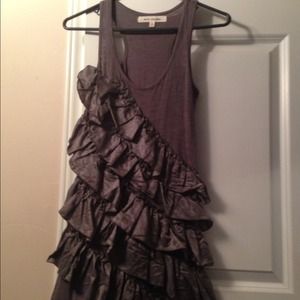 SOLD‼️‼️‼️ Steve Madden ruffled summer dress! 🌞😎