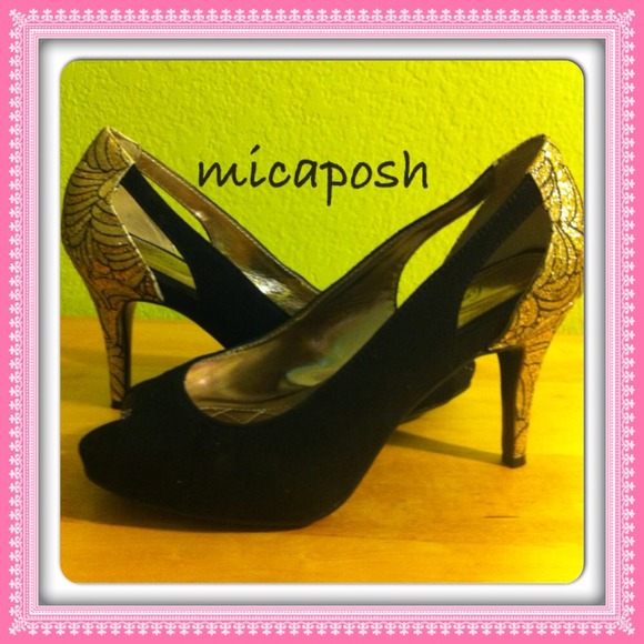 Alfani shoes in black&gold zebra design - Picture 3 of 3