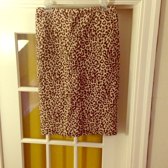 J. Crew Dresses & Skirts - Jcrew leopard pencil skirt