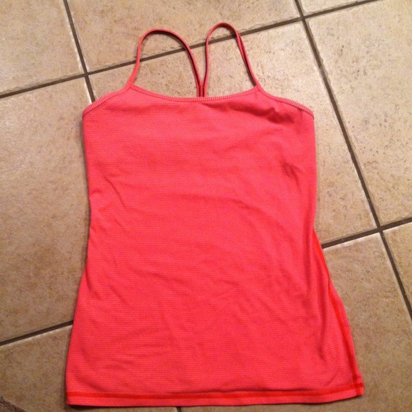 Lulu Lemon Power Y tank. Long.