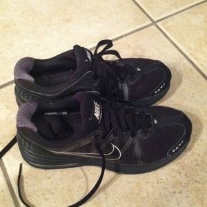 Nike LunarMX athletic shoes like new