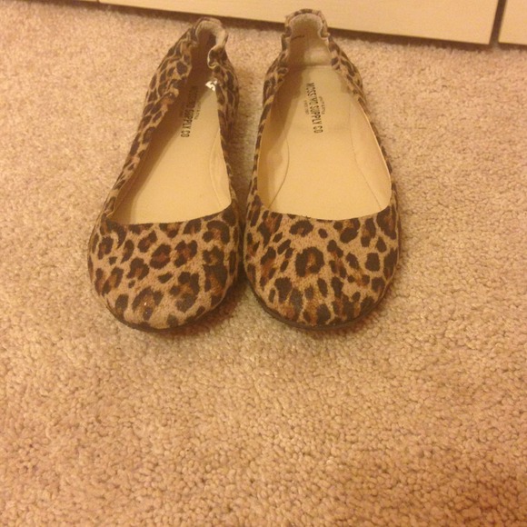 🚫Sold in bundle🚫 Target cheetah print flats