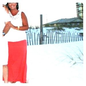 Coral skirt