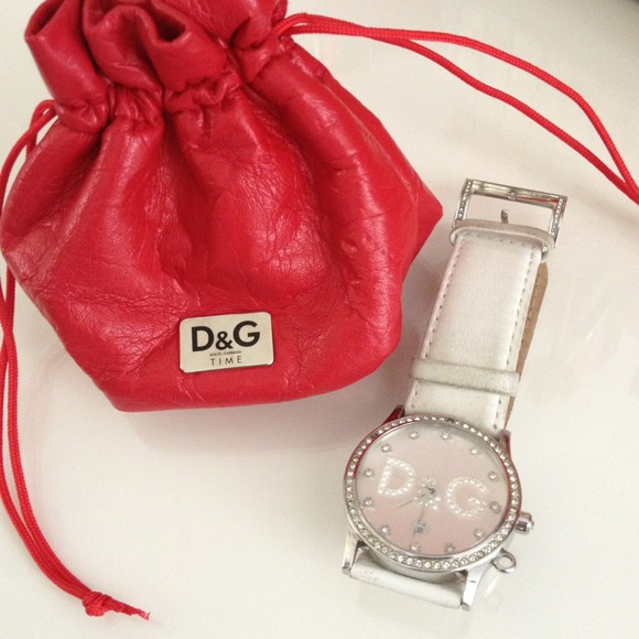D&g white watch