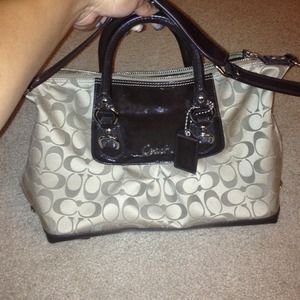 👀REDUCED👀Authentic Coach brown handbag