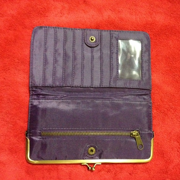 ❌SOLD❌Cute eggplant clutch/wallet! - Picture 2 of 3