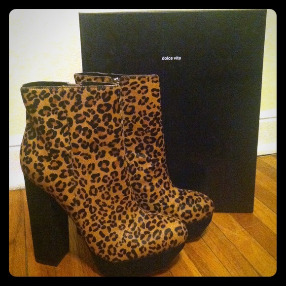😍SOLD😍 Dolce Vita Jemma Boot