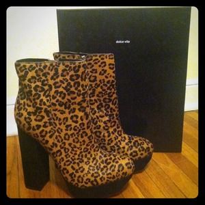 😍SOLD😍 Dolce Vita Jemma Boot